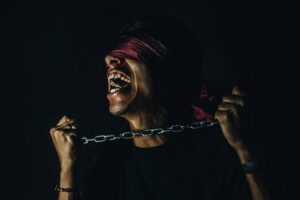 Berhentilah Jalani Hidup dengan Pola Emosi Negatif yang Sama